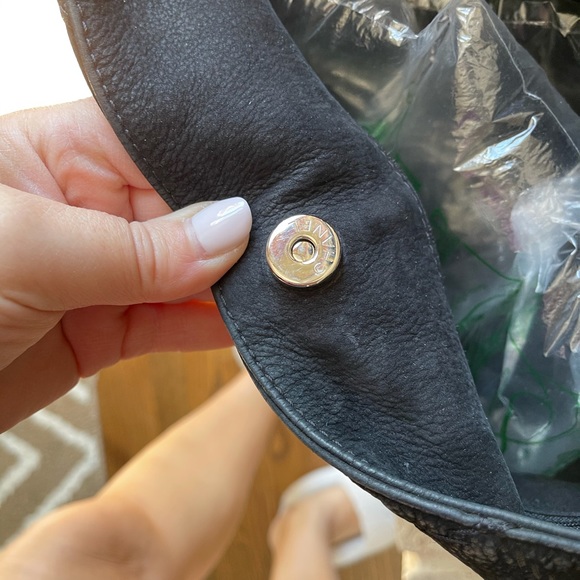 Chanel ultimate stitch hobo - Picture 7 of 12